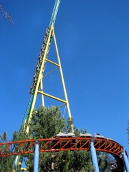 Knott’s Berry Farm Montezoomas Revenge